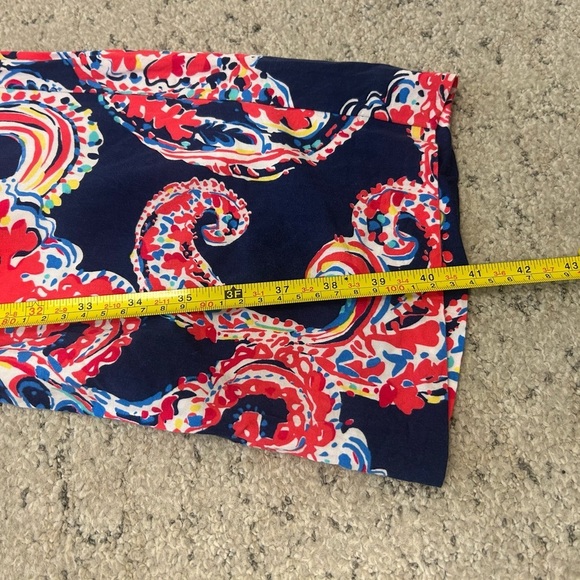 Lilly Pulitzer XL cotton Blue and Red Boot Cut Flare Pants EUC pockets cute!!! - Picture 9 of 12
